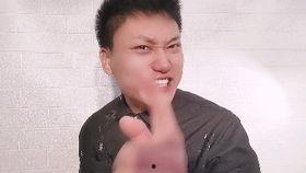 成人敏感视频,一场关于人性与道德的深度探讨-第2张图片-成人抖抈app