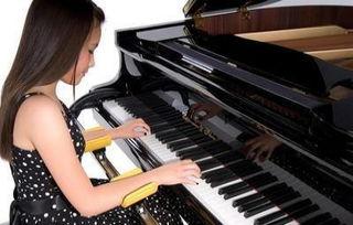 快乐成人钢琴视频下载,快乐成人钢琴视频教程下载攻略-第1张图片-成人抖抈app