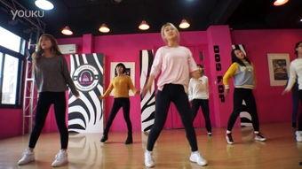 街舞成人简单大气视频教学,轻松掌握成人简单大气舞步-第2张图片-成人抖抈app 街舞成人简单大气视频教学,轻松掌握成人简单大气舞步-第2张图片-成人抖抈app