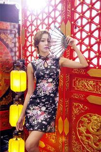 礼服女成人旗袍视频大全,领略成人礼服的古典韵味-第3张图片-成人抖抈app