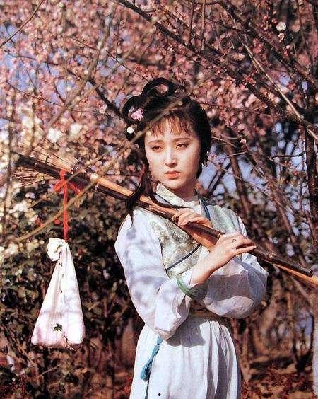 林黛玉化成人形了吗视频-第2张图片-成人抖抈app